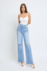 Logan Crossover Stretch Dad Jeans Light Wash