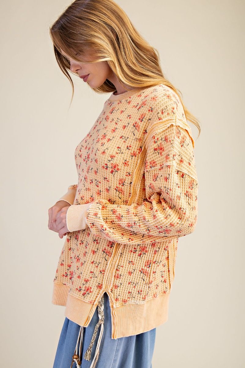 Floral Printed Thermal Mineral Washed Pullover Straw