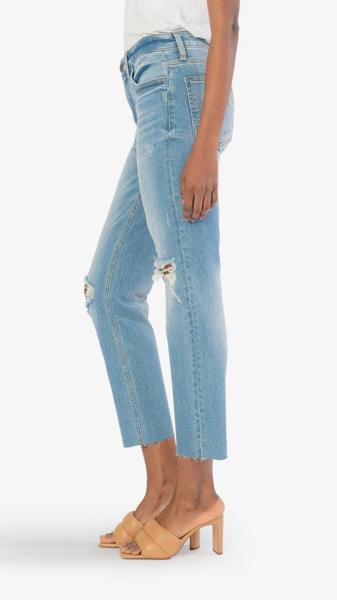 Rachael Hi Rise Raw Hem Mom Jean Upright