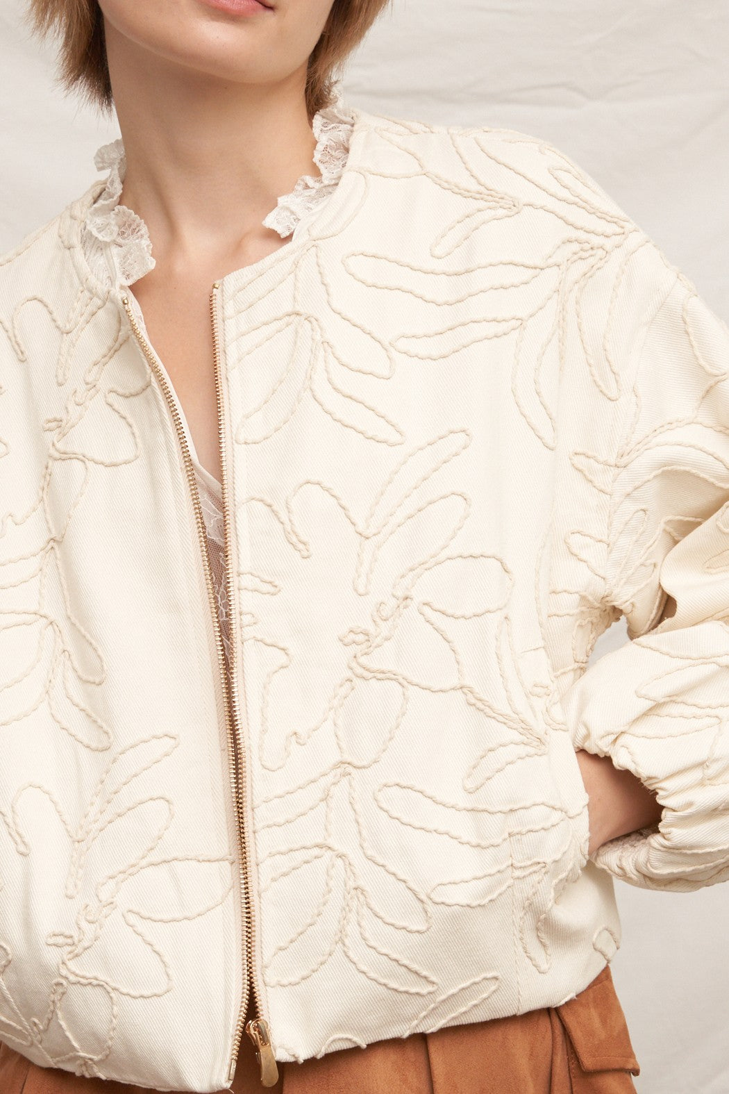 Embroidered Floral Pattern Bomber Jacket Beige