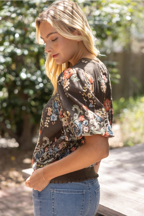 Vintage Embroidered Floral Elastic Hem Top