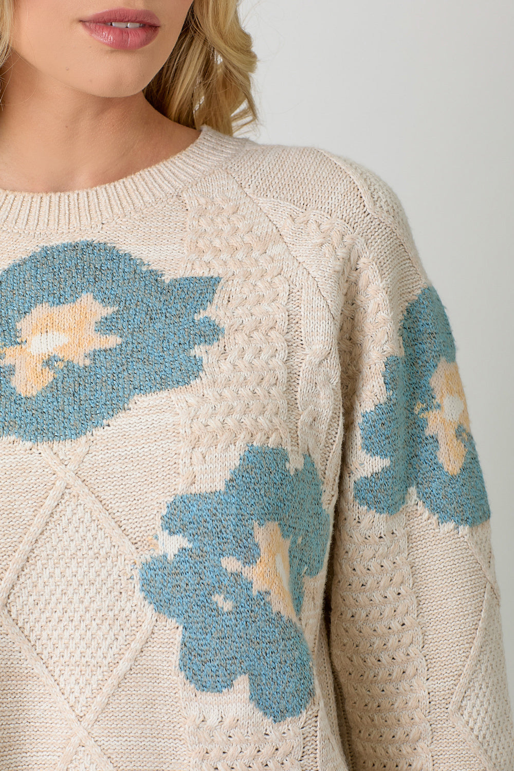 Mix Knit Floral Sweater Oatmeal Mix
