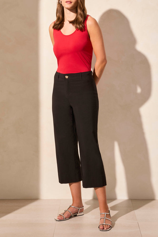 Flowy High Rise Twill Capri Pants Black