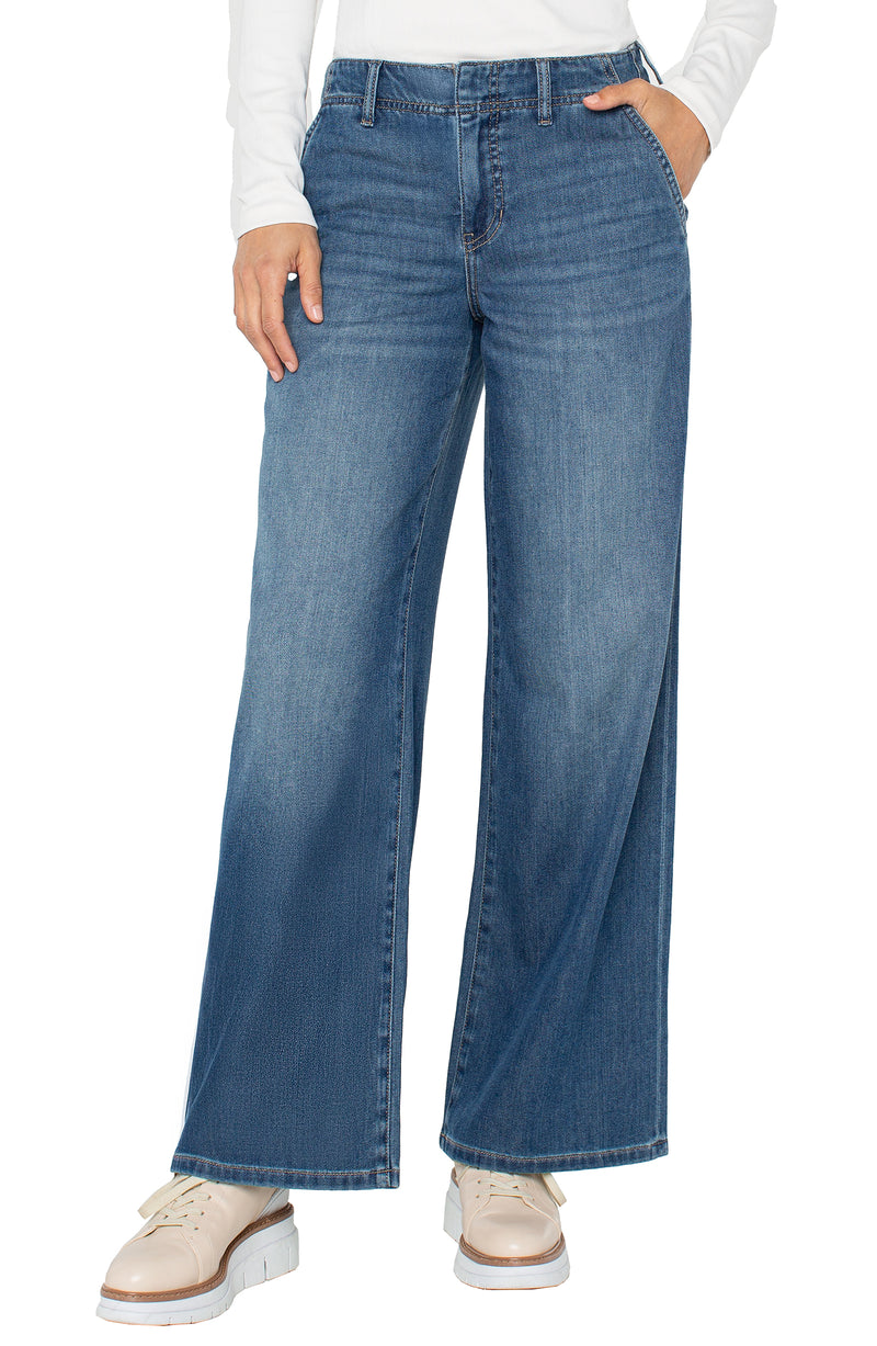 Weekender Wide Leg Jeans Walnut Creek