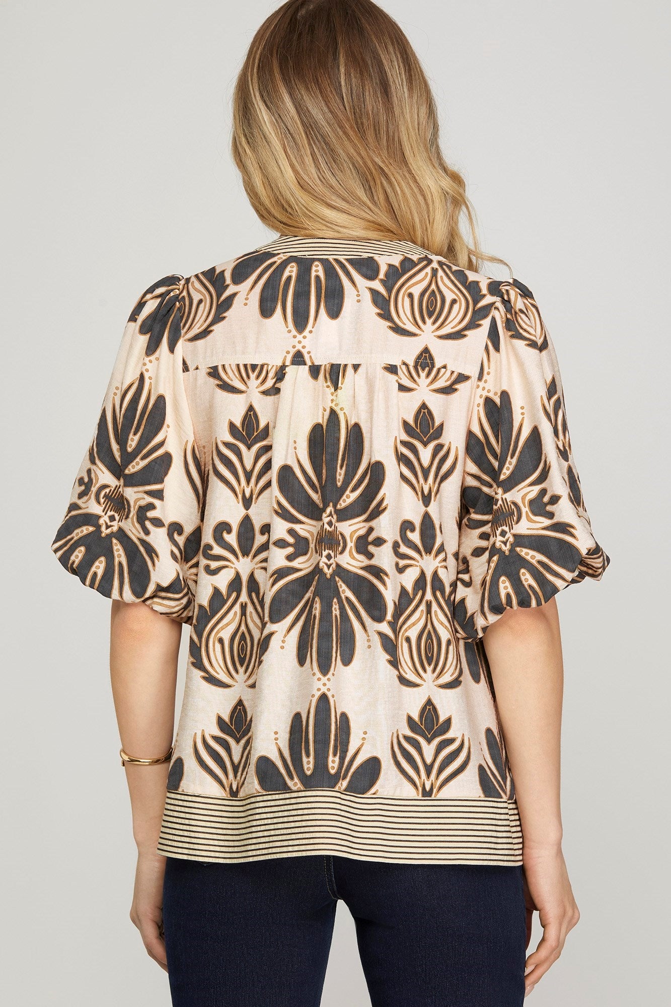 Bubble Sleeve Printed Woven Top Charcoal