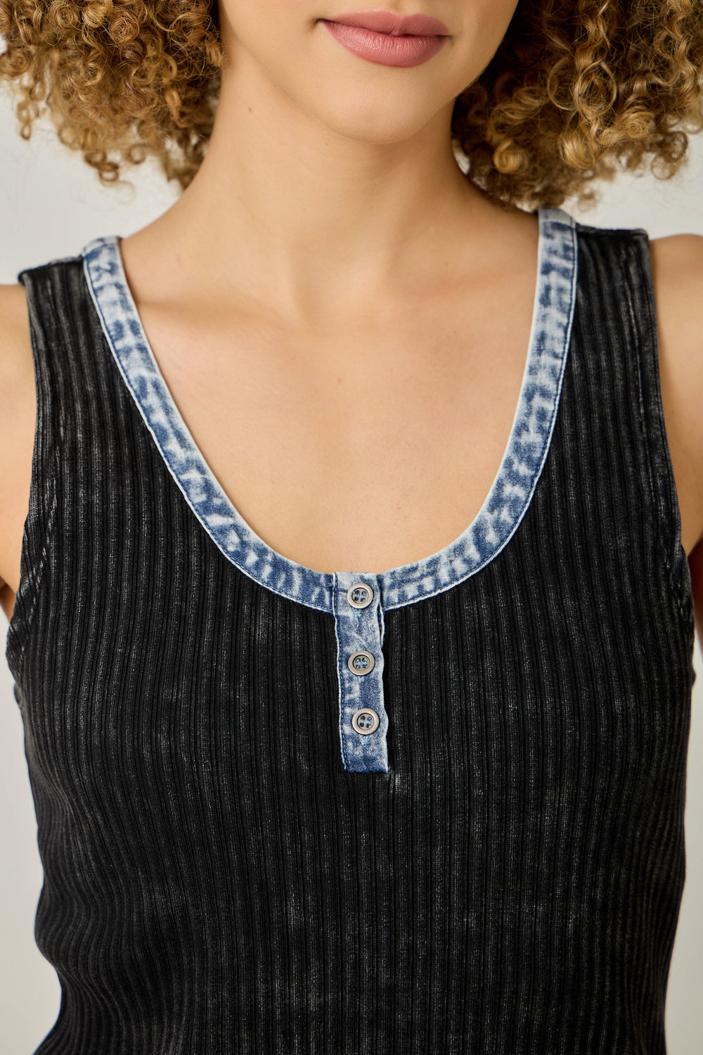 Henley Neck Washed Tank Washed Black