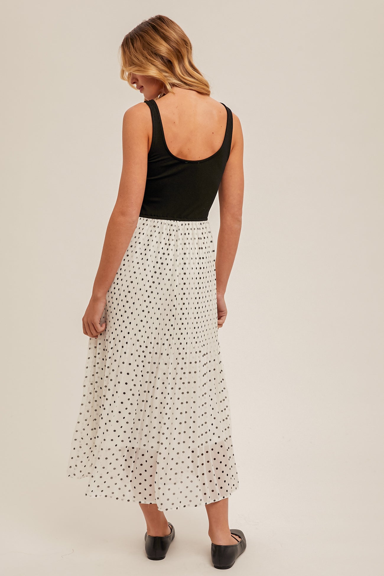 Pleated Polka Dot Contrast Midi Dress Black