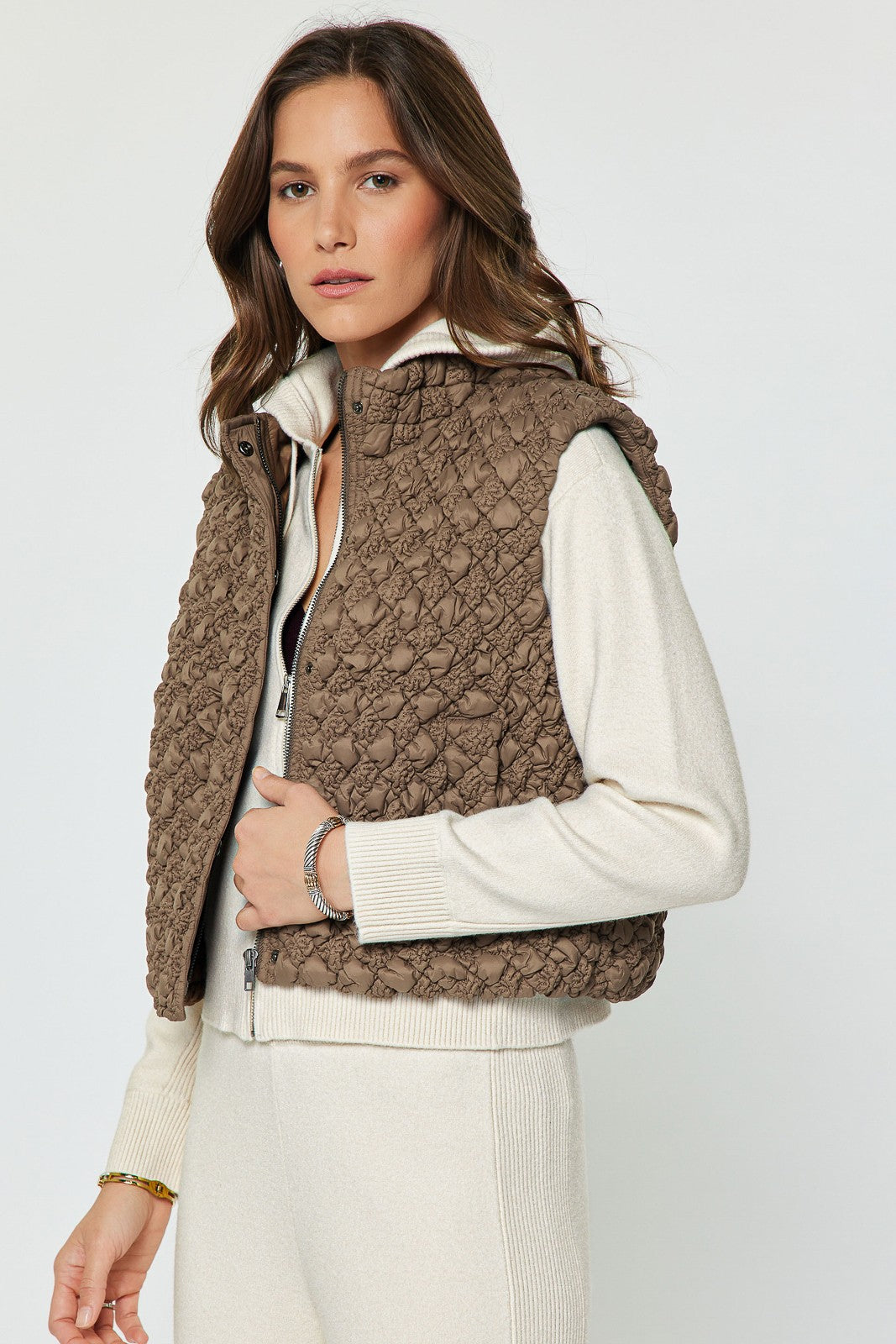 Textured Diamond Quilted Vest Mocha