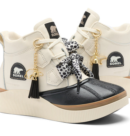 Out N About IV Classic Charm Waterproof Boots Snow + Black