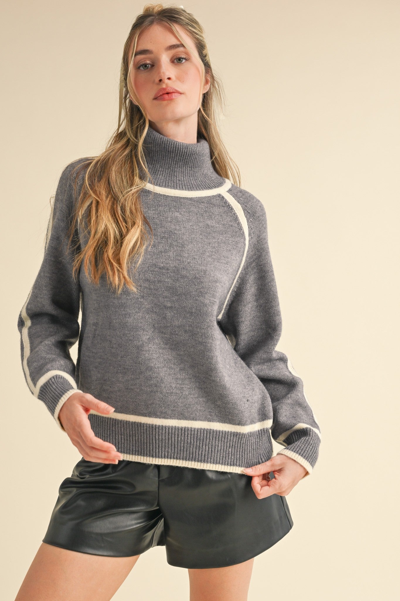 Contrast Trim Turtleneck Sweater Heather Grey