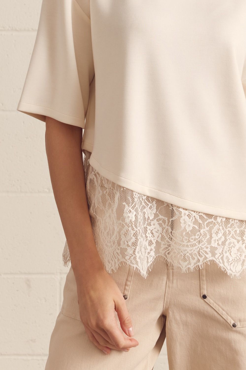Asymmetric Lace Hem Boxy Short Sleeve Top Ecru