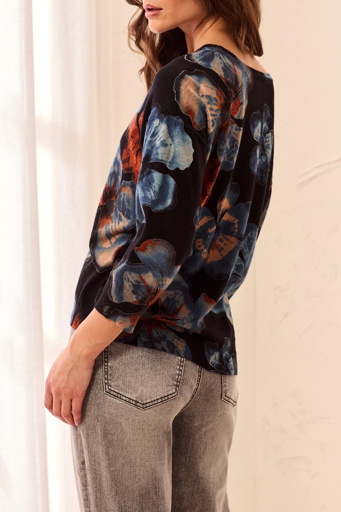 Floral Print 3/4 Sleeve Sweater Maple