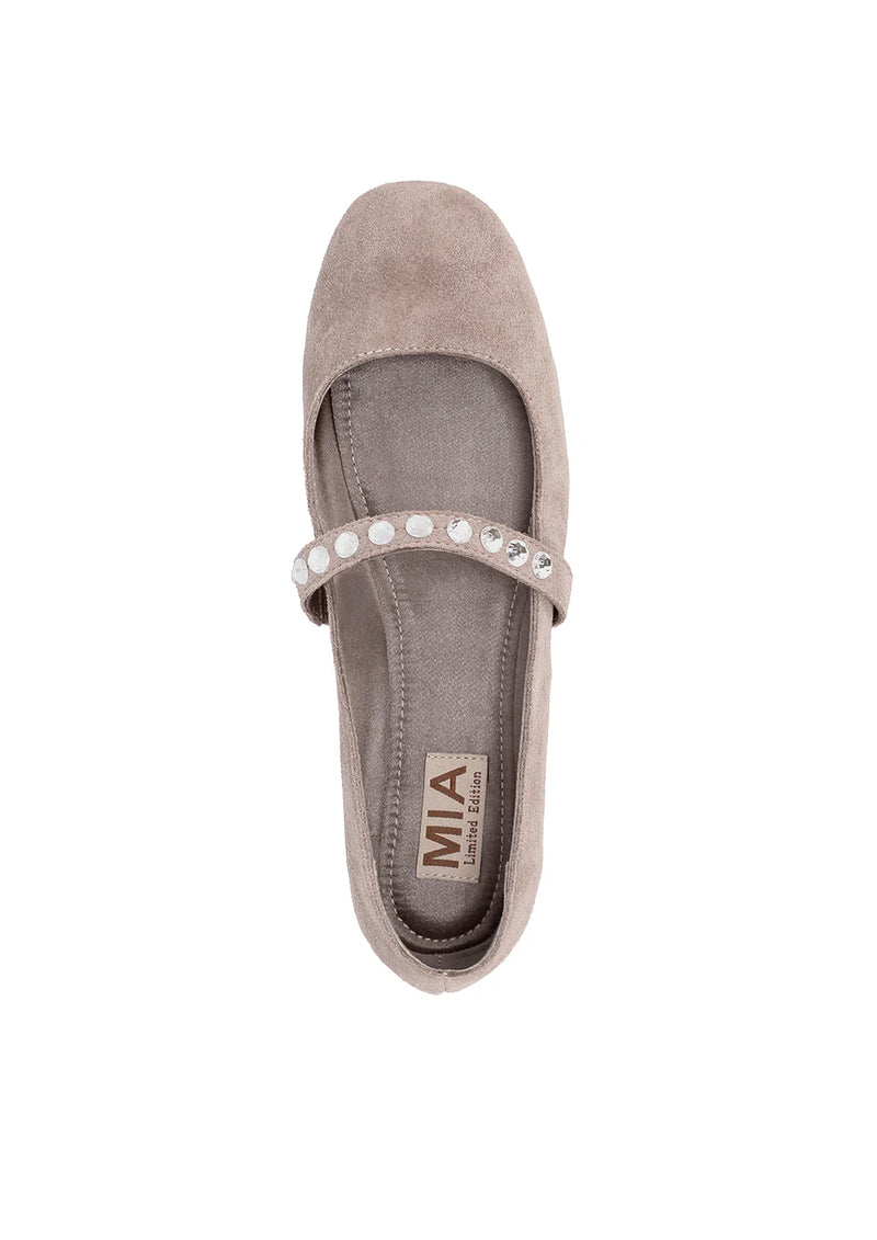 Karolin Studded Flat Stone