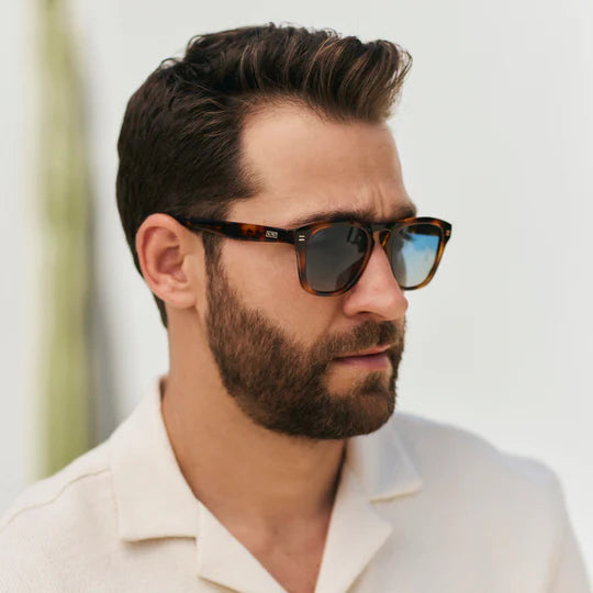 Dash Sunglasses Whiskey Brown Tortoise | Blue Gradient