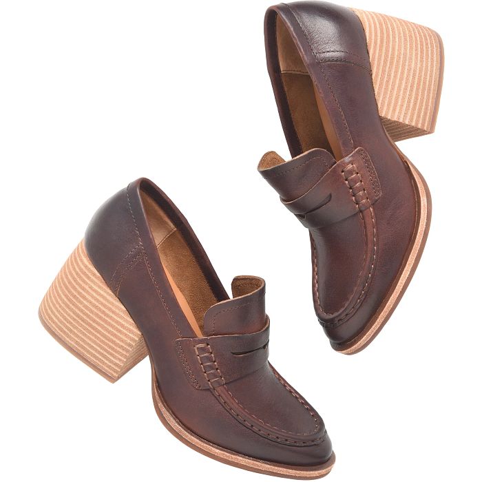 Modeste Heeled Loafers Tan Rum