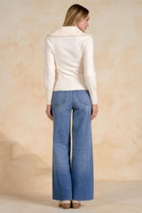 Zip Up Sweater with Big Collar Off White