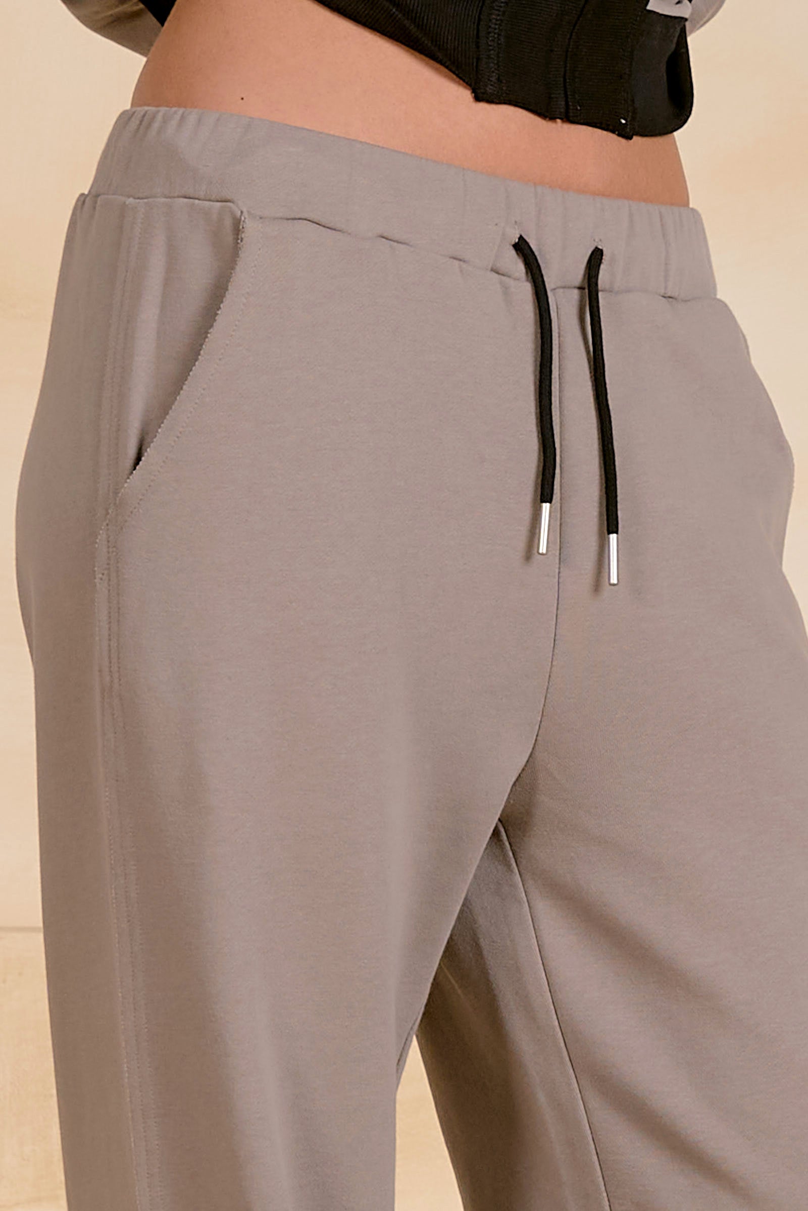 Contrast Drawstring Pants Taupe + Black