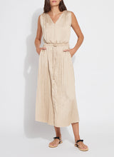 Packable Pleated Midi Dress Chablis