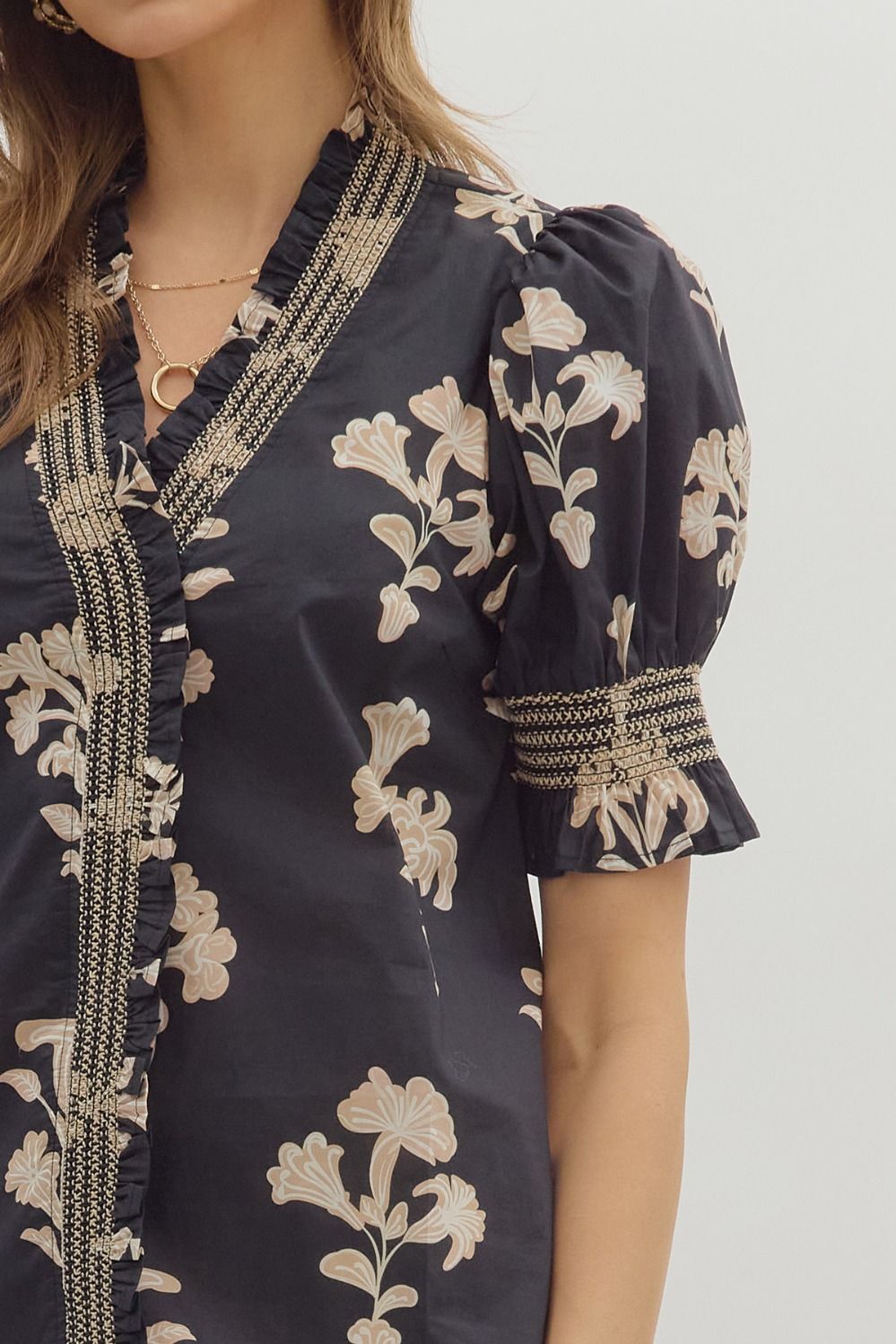 Floral Print Short Puff Embroidered Smocking Top Black