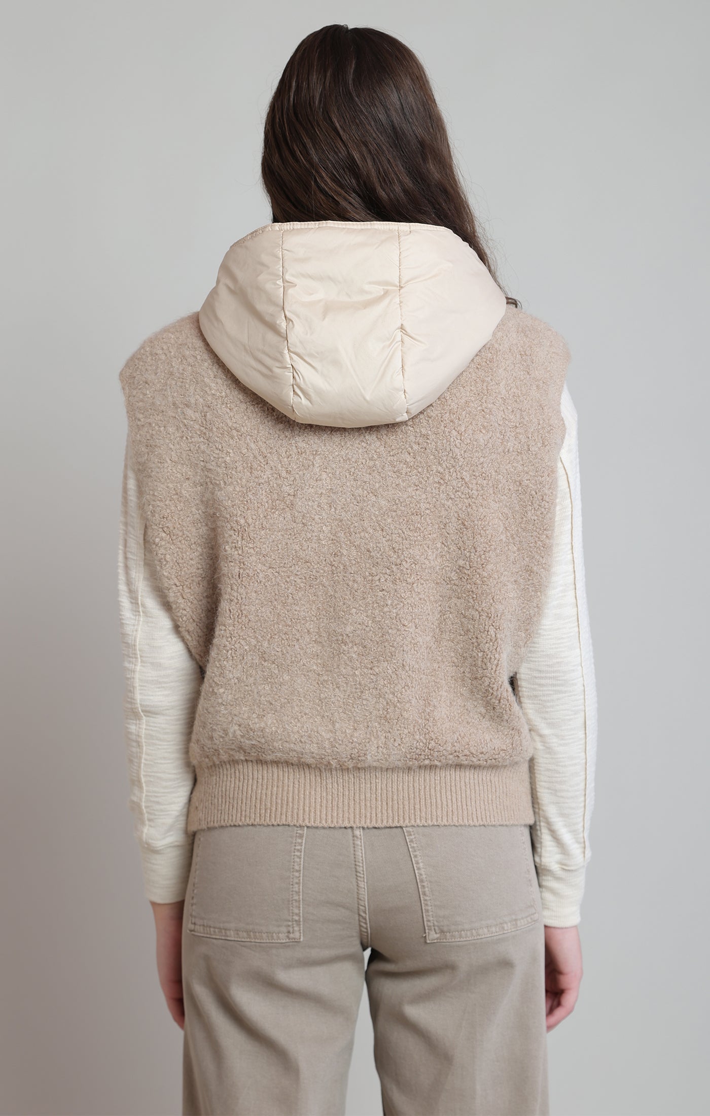 Hooded Boucle Vest Beige