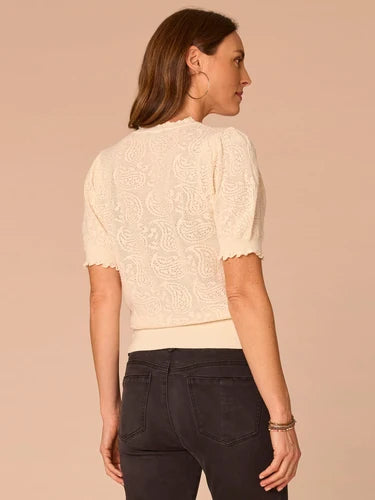Scallop Edge Paisley Jacquard Short Sleeve Sweater Ecru