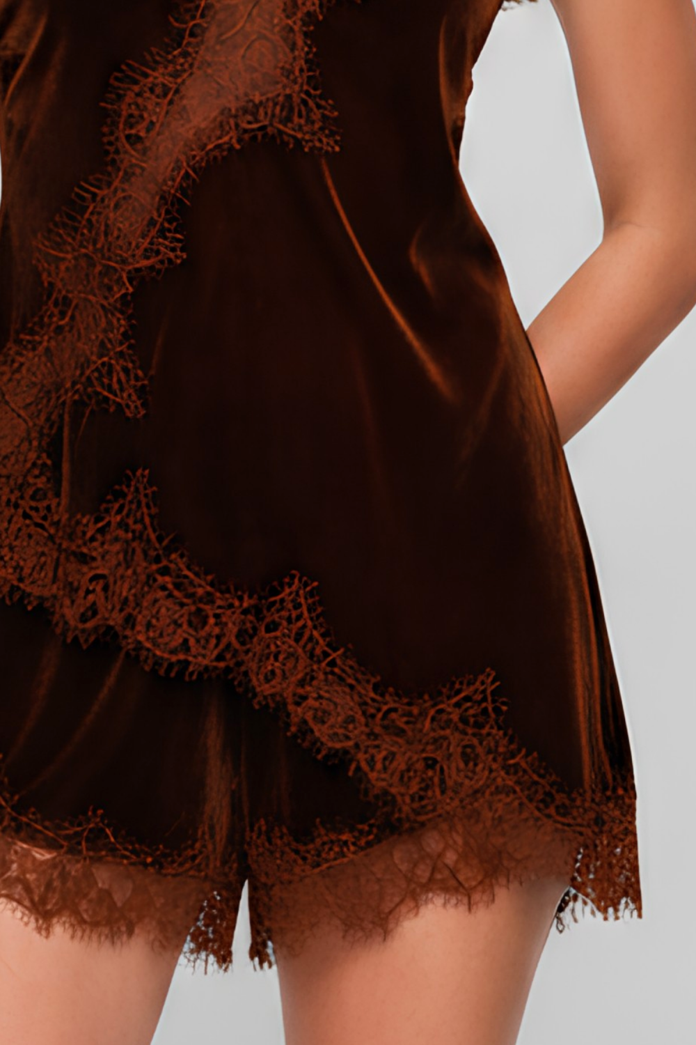 Lace Trim Asymmetric Hem Velvet Cami Brown