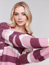 Wavy Print Reversible Dist. Hem Plush Sweater Burgundy