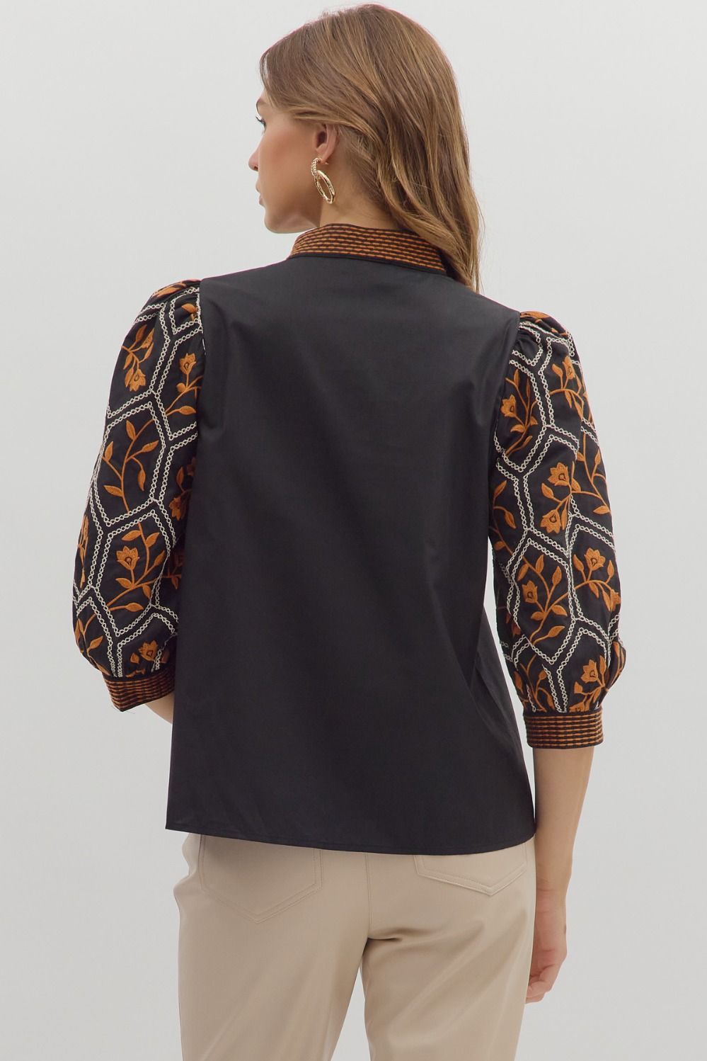 Floral Pattern 3/4 Embroidered Details Top Black