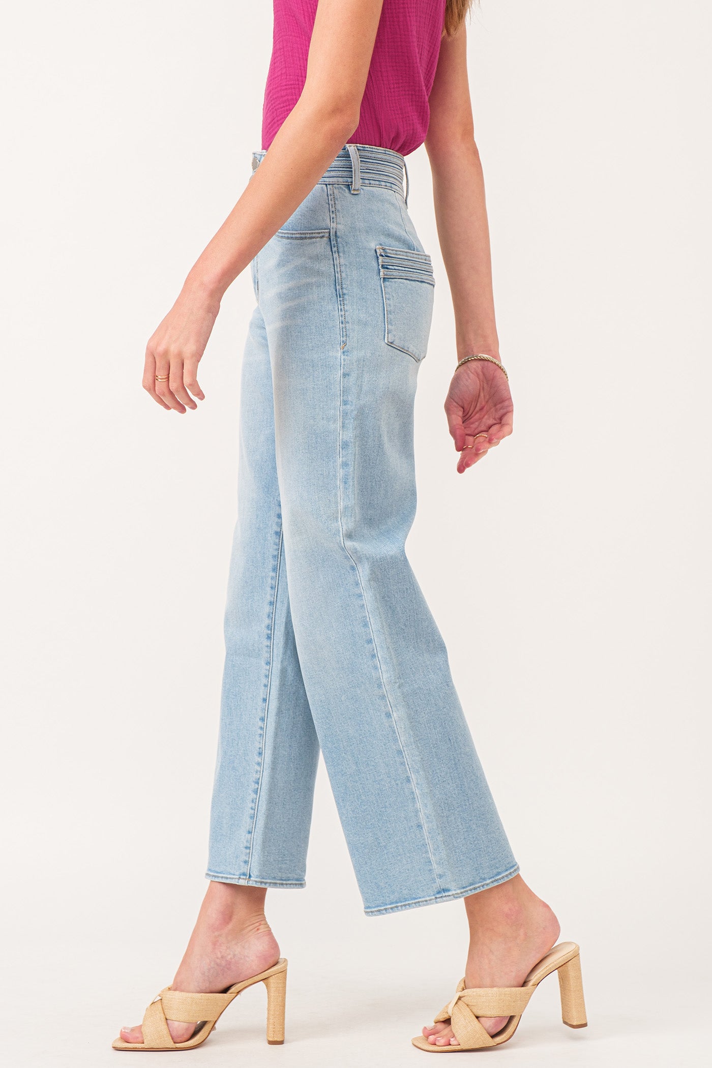 Holly Super High Rise Clean Hem Jeans Austin