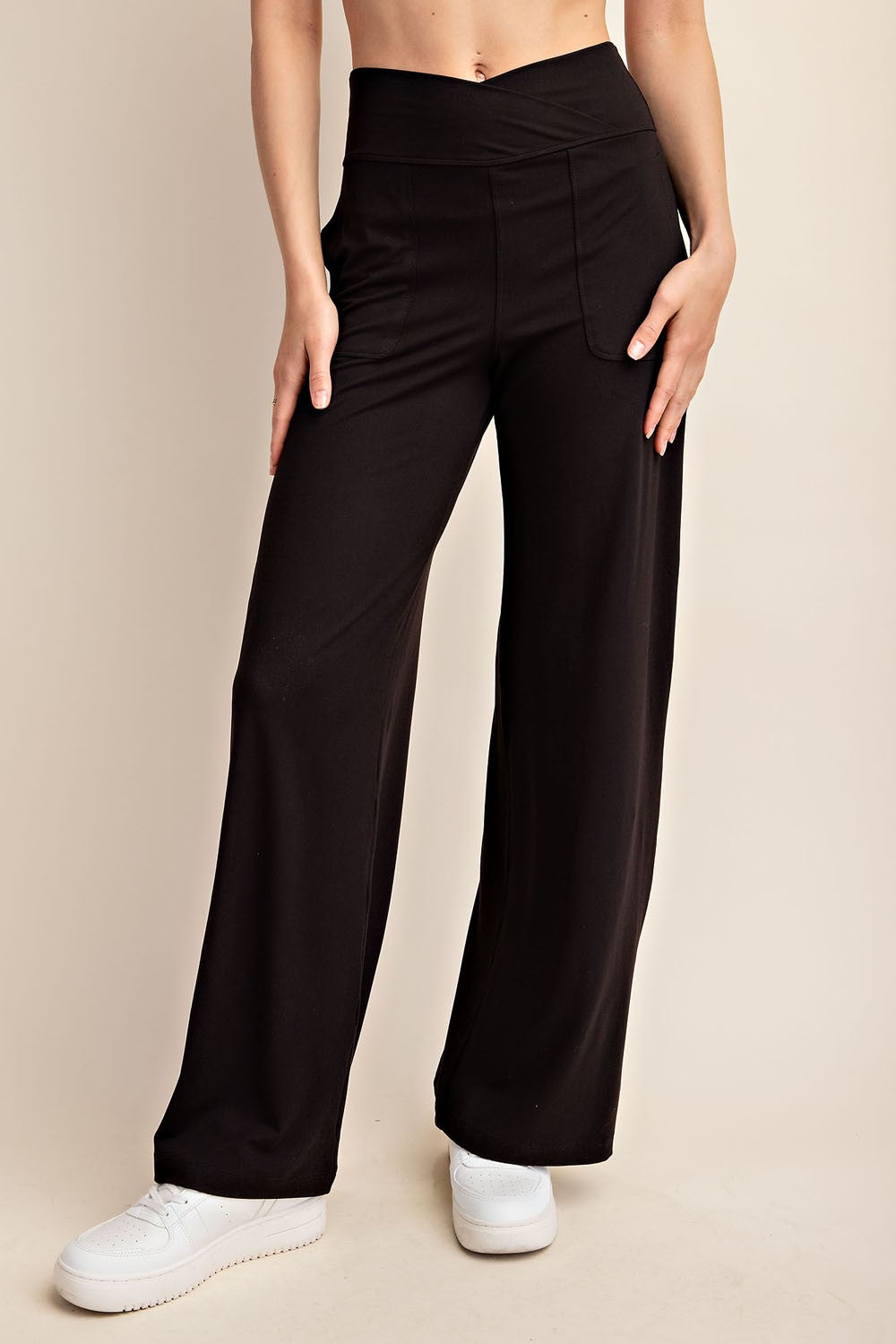 Butter V Waist Wide Leg Pants Black