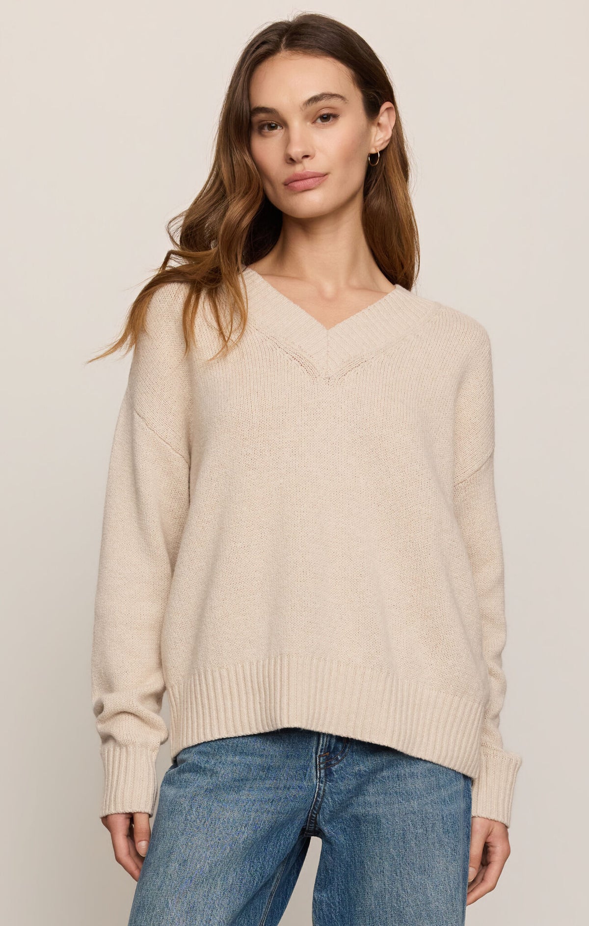 Cloud Spun Vneck Sweater Frosted Pearl