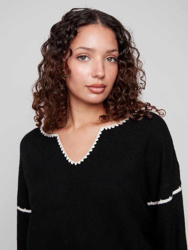 Notched Neck Rib Embroidered Sweater Black