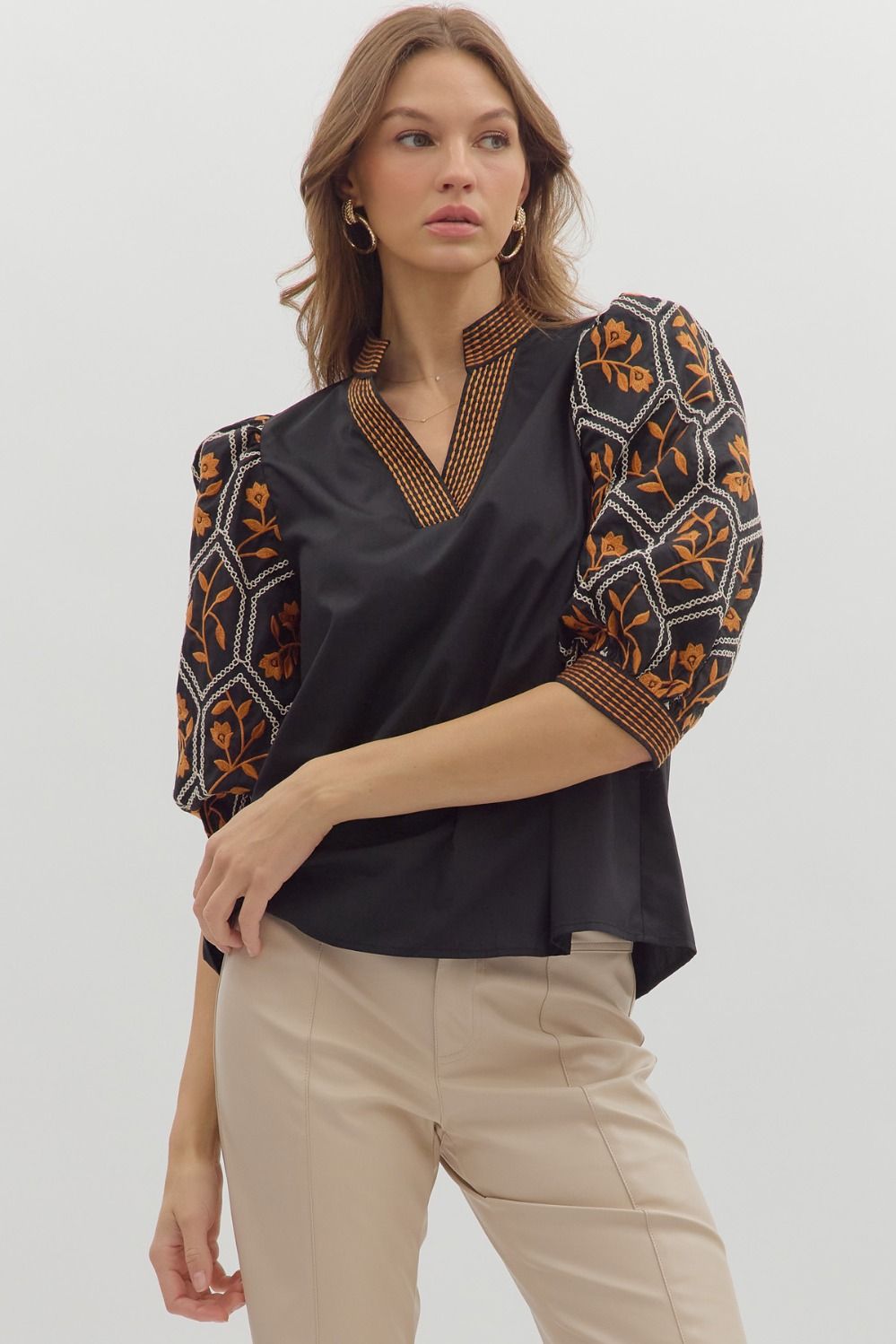 Floral Pattern 3/4 Embroidered Details Top Black