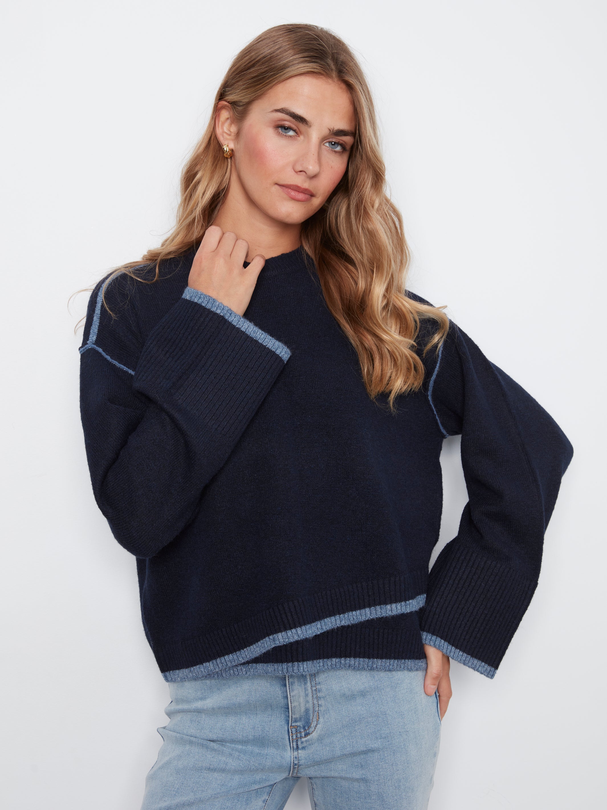 Wide Long Sleeve Asymmetric Contrast Hem Detail Sweater Navy