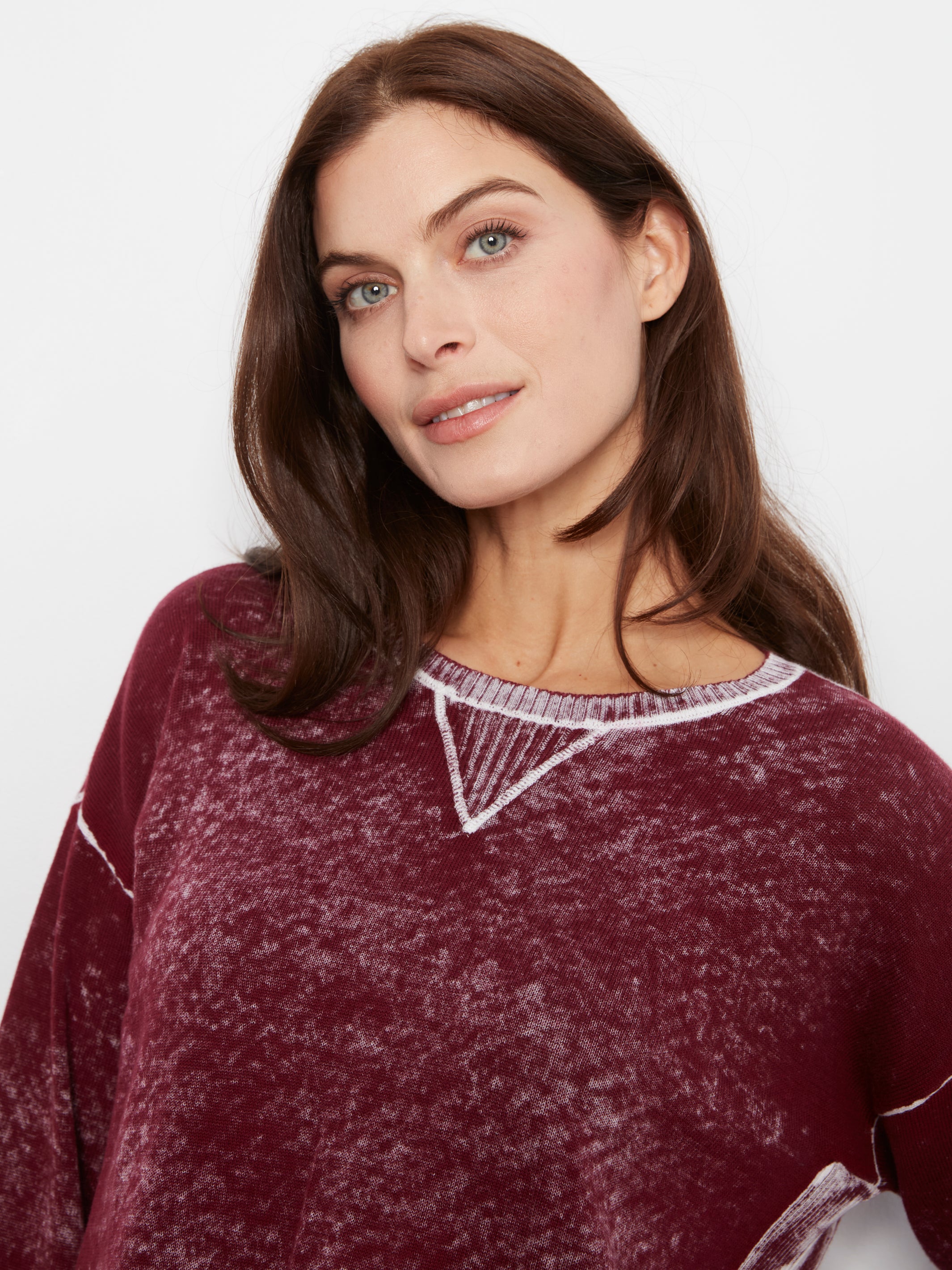 Solid Crew Neck Distressed Wash Sweater Merlot