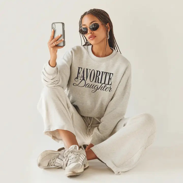 Favorite Daughter Crew Neck Sweatshirt Ash Grey