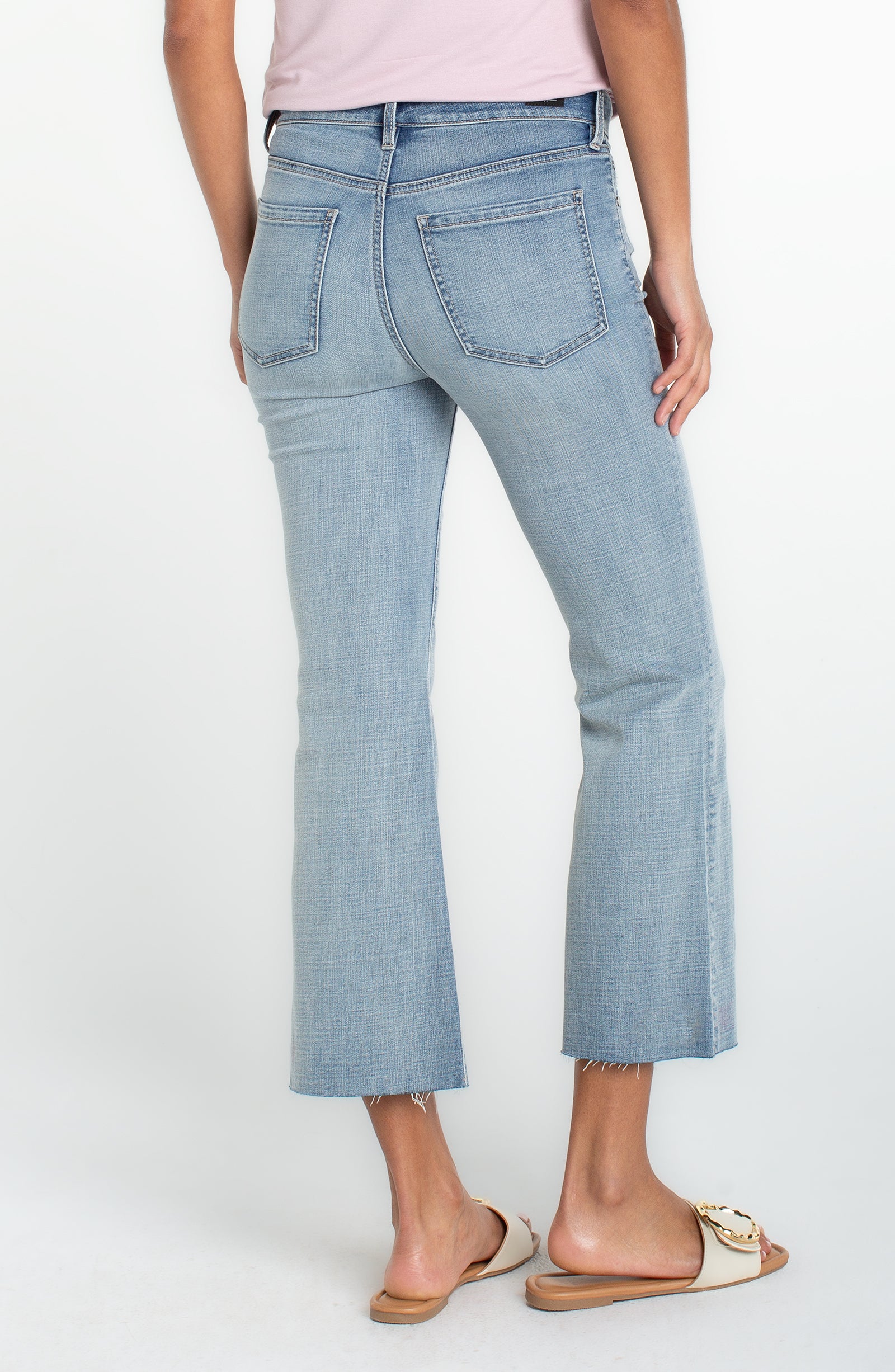 Hannah Cut Hem Crop Flare Jeans Temescal