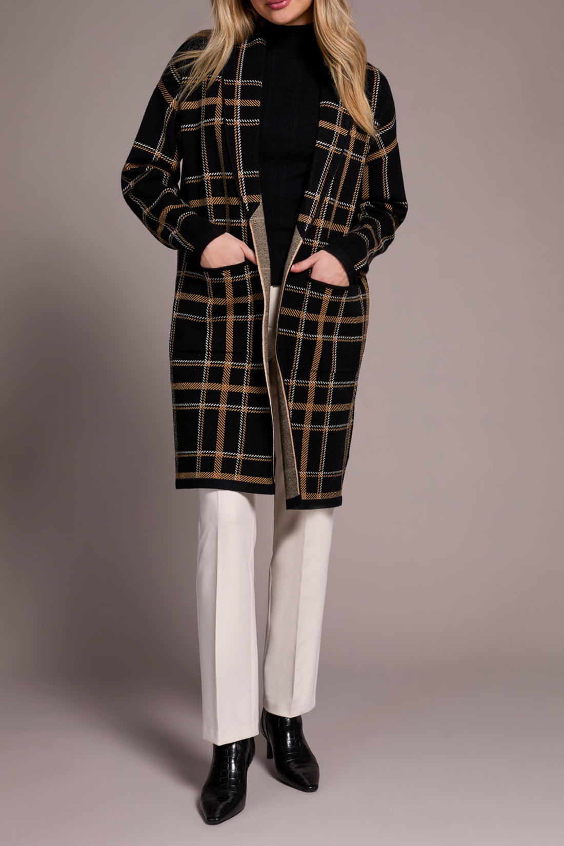 Pocket Front Coatigan Black Plaid