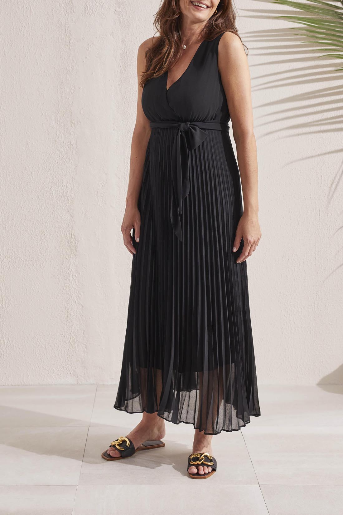 Sleeveless Tie Belt Plisse Skirt Maxi Dress Black