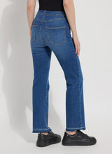 Premium Denim Relaxed Straight Jeans Authentic Midwash