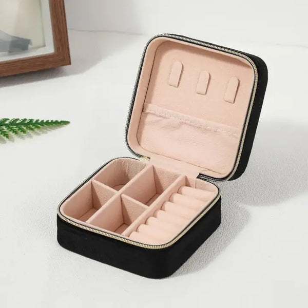 Plush Travel Jewelry Box Black