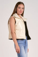 Reversible Sherpa Vest White + Black