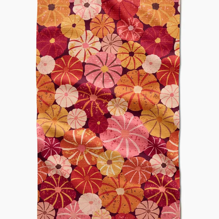 Geometry Tea Towel Spicy Pumpkins