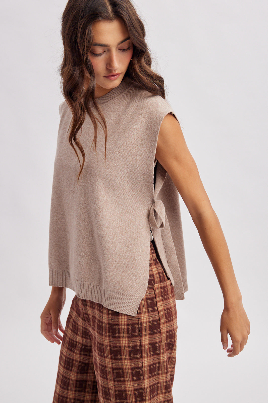 Side Tie Sweater Vest Mocha