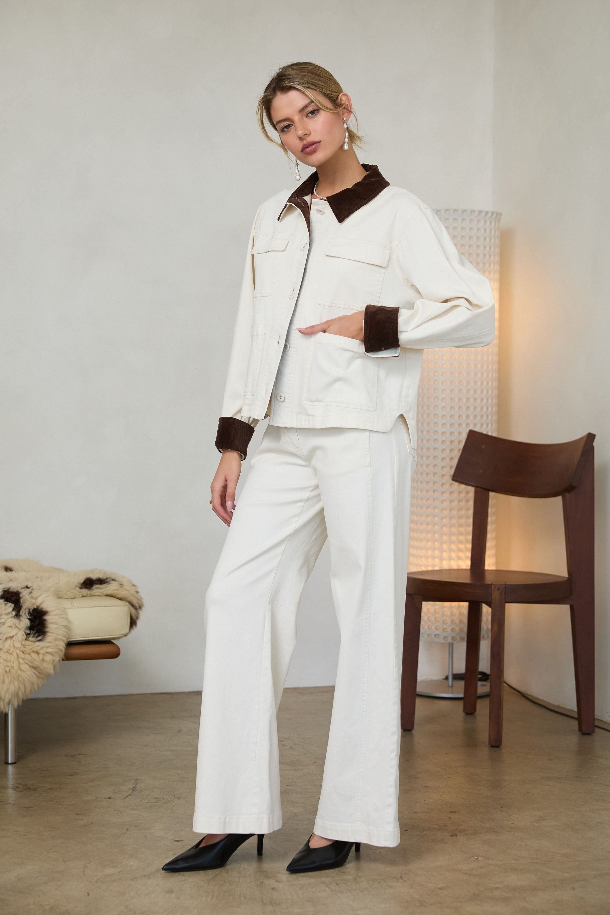 Cotton Twill Contrast Barn Jacket Ivory + Brown