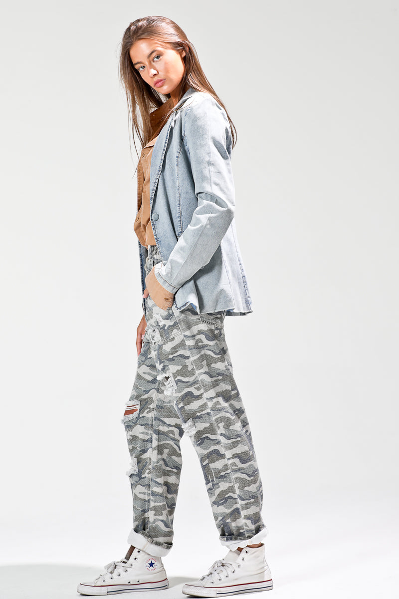 Single Breast Front Pocket Denim Blazer Light Denim