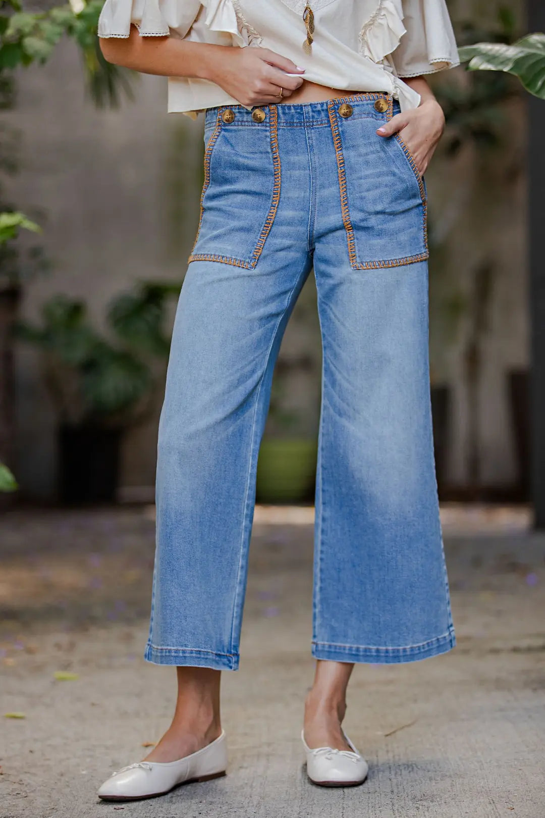 Whipstitch Pocket Cropped Pants Denim