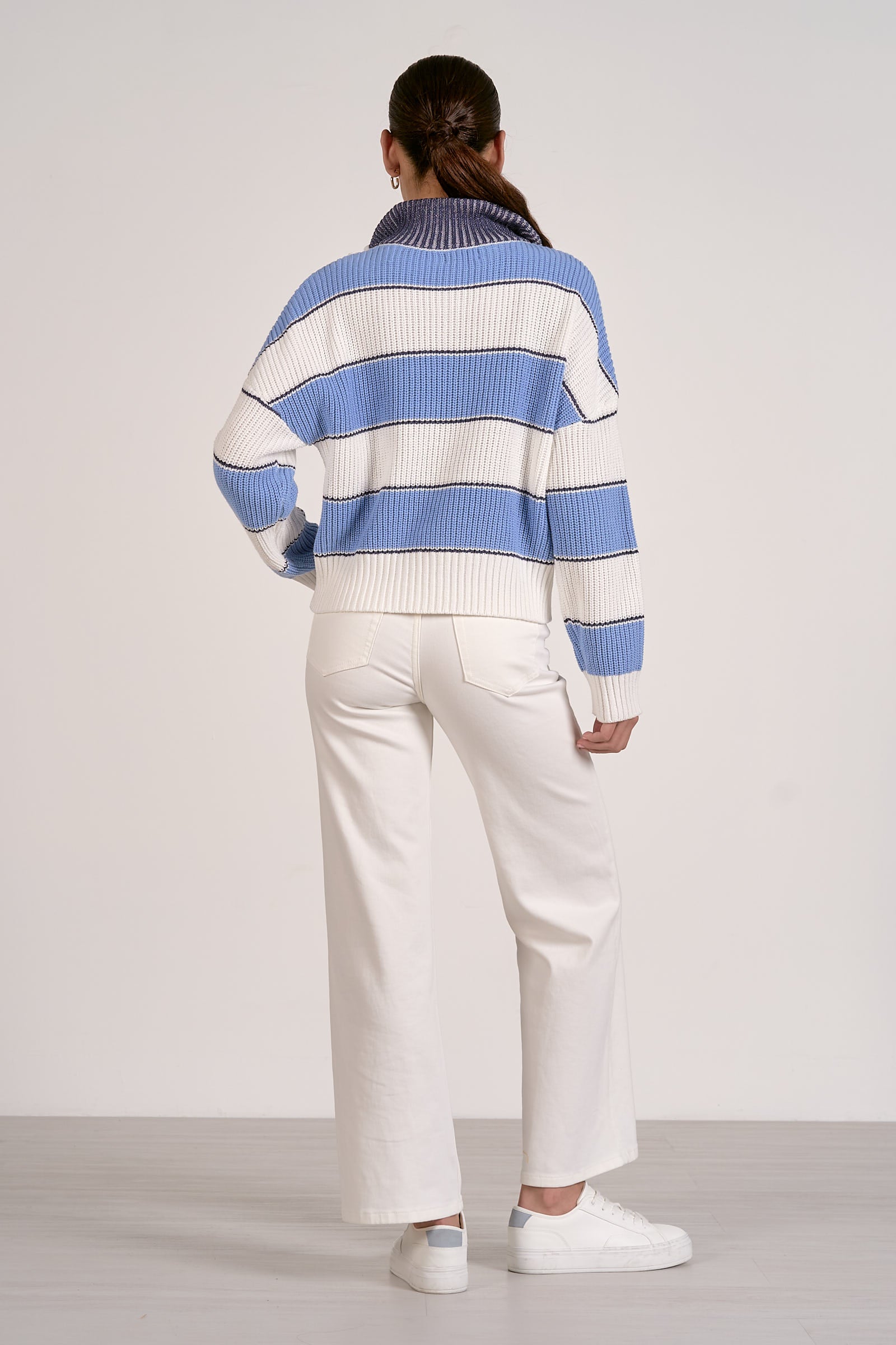 Half Zip Stripe Contrast Collar Sweater Light Blue