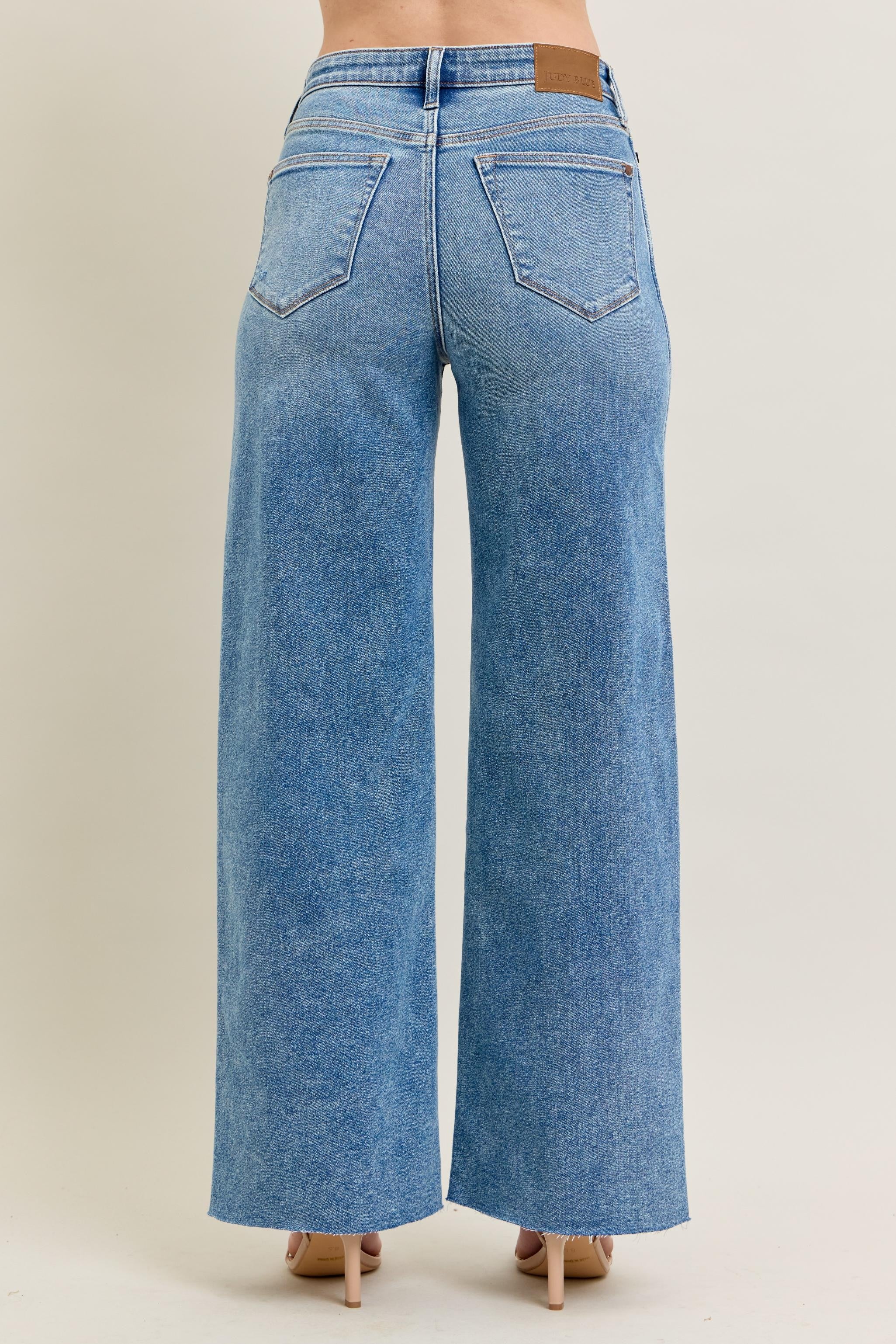 Vintage Wash Wide Leg Destructed Jeans Medium