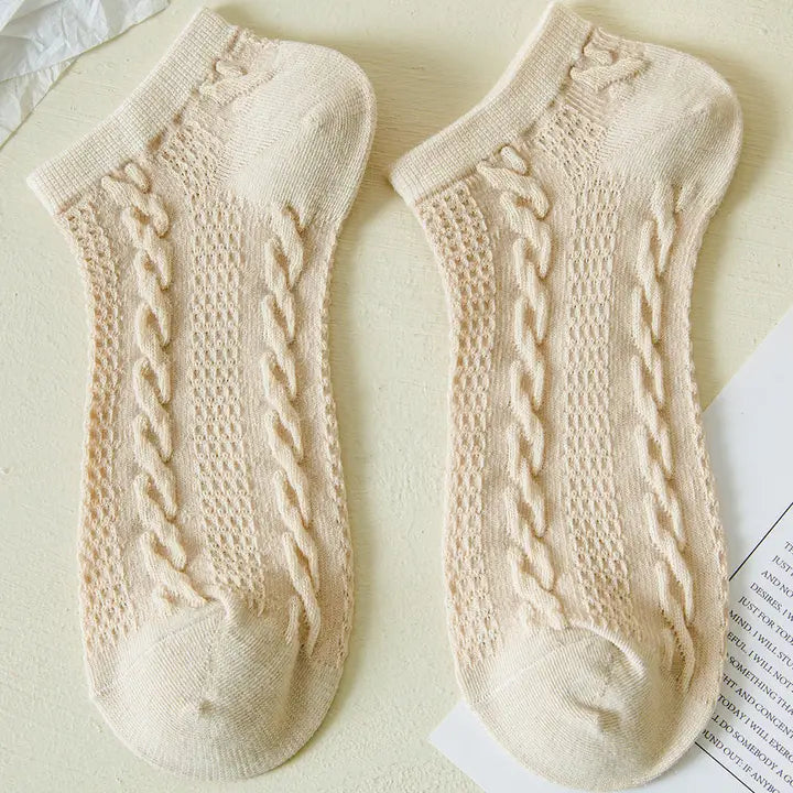 Vintage Embossed Floral Ankle Socks Chain
